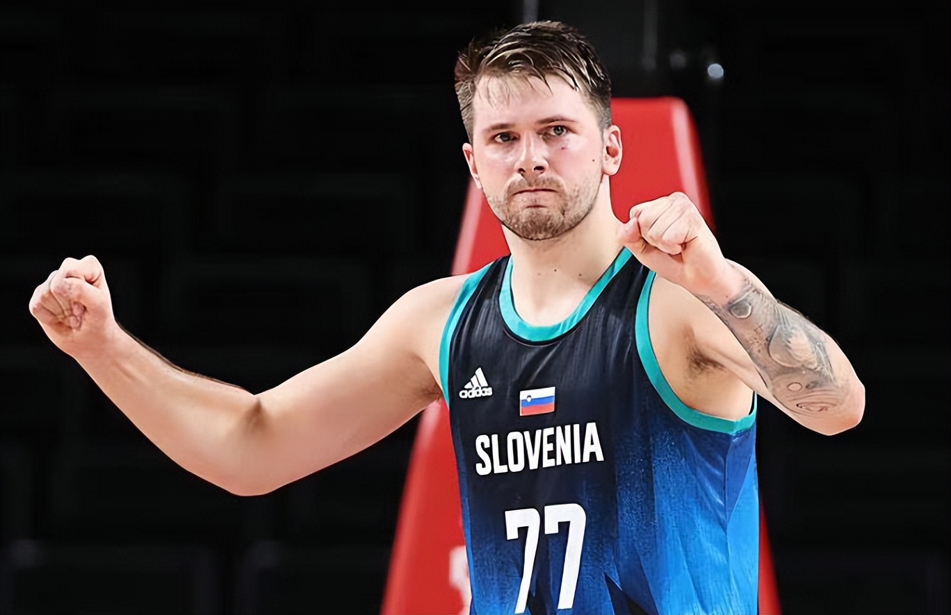 巴萨官方：欧冠对法鹰为高风险，将启动客队球迷安全管控预案（巴萨官宣：欧冠对阵法鹰被定为高风险，将启用客队球迷安保预案）