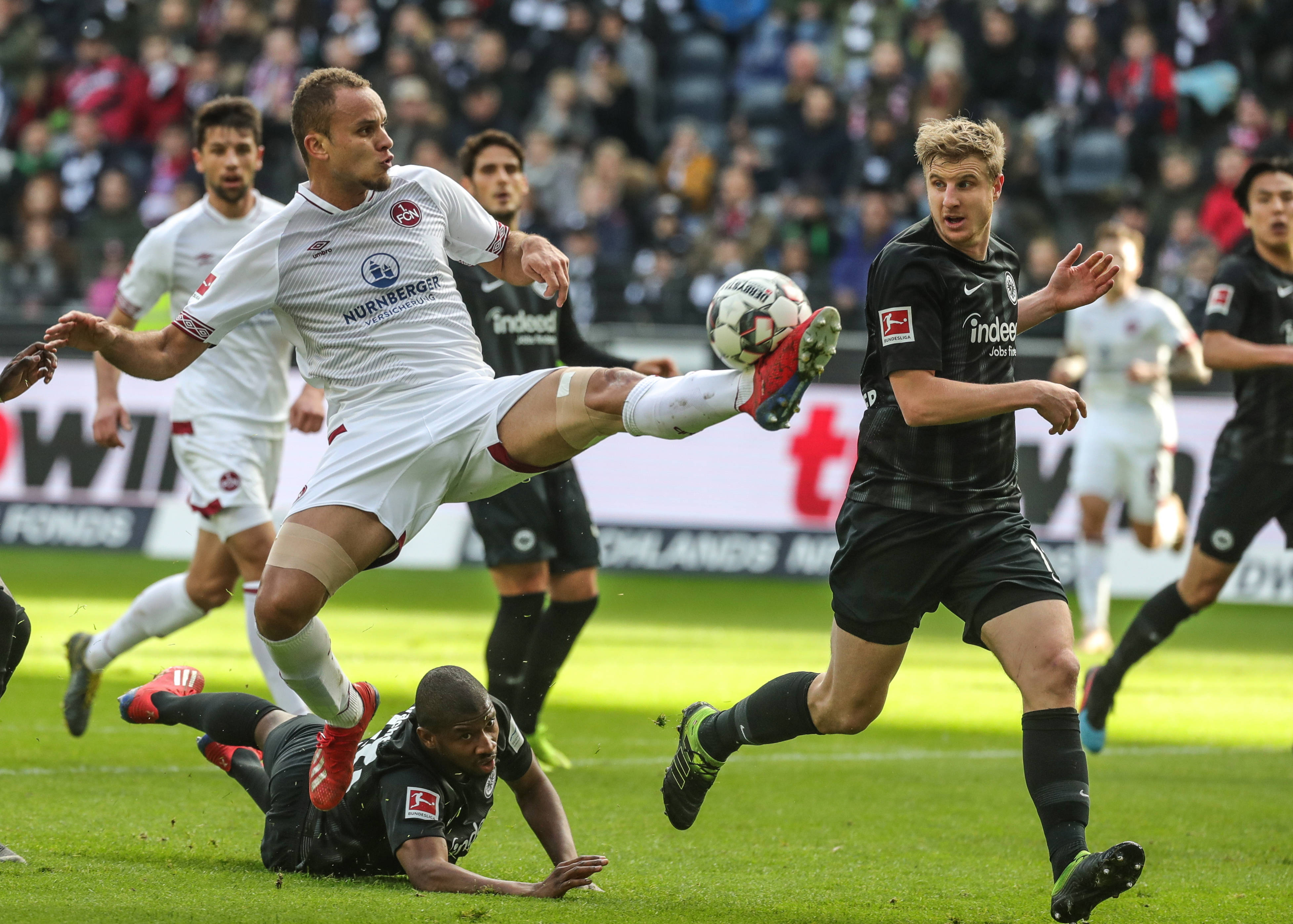 切尔西9号魔咒再度发威！新援德拉普复出即伤，赛季第二次倒下（切尔西9号魔咒再现！德拉普复出再伤，本季第二次倒下）