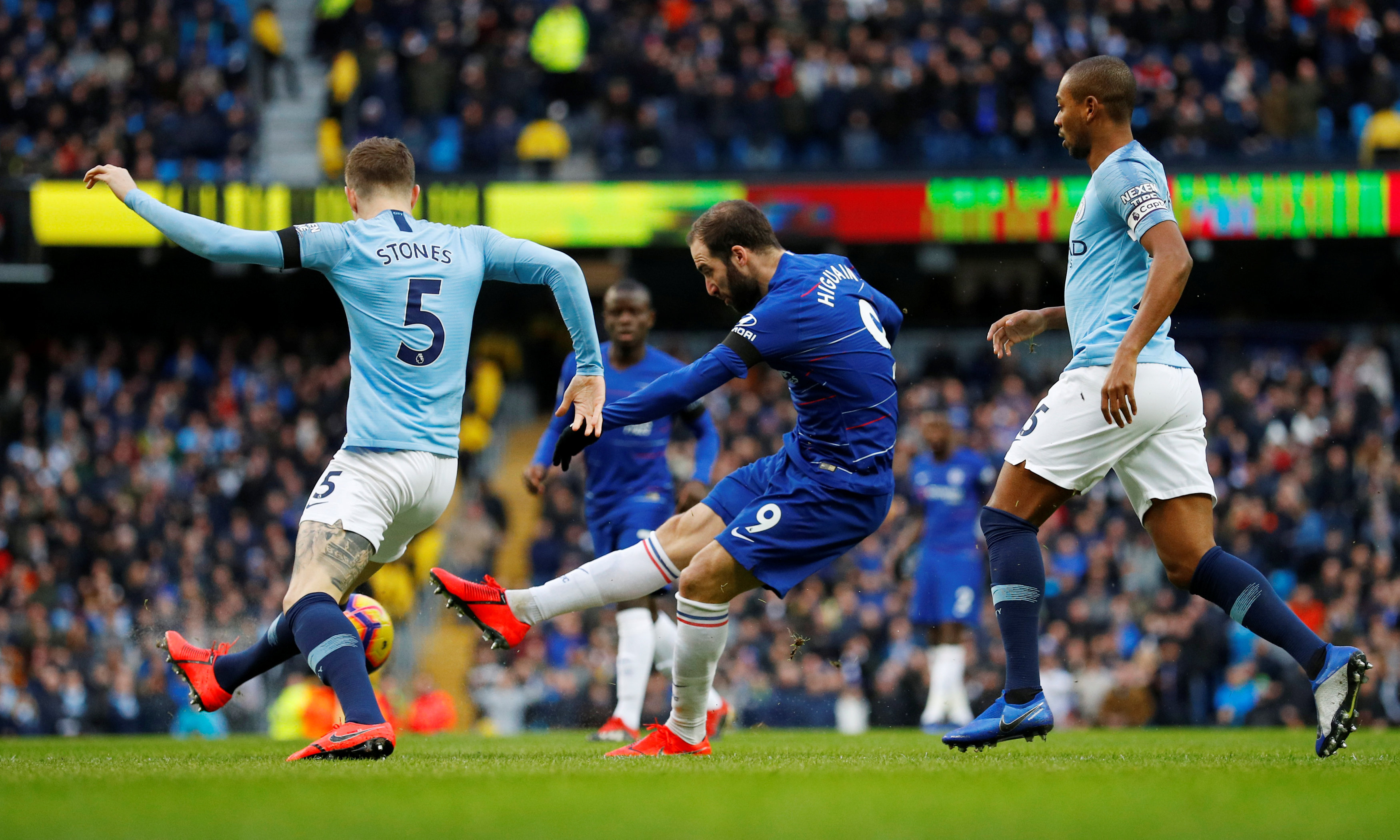 纪录保住了，西班牙仍是世预赛主场唯一从未输球的球队（西班牙守住纪录，依旧是世预赛主场唯一未尝败绩的球队）