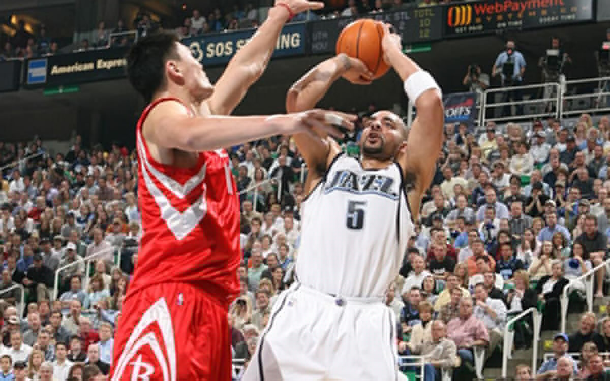 斯基拉：尤文球探已现场考察热那亚右后卫诺顿-库菲（斯基拉：尤文球探亲临考察热那亚右后卫诺顿-库菲）