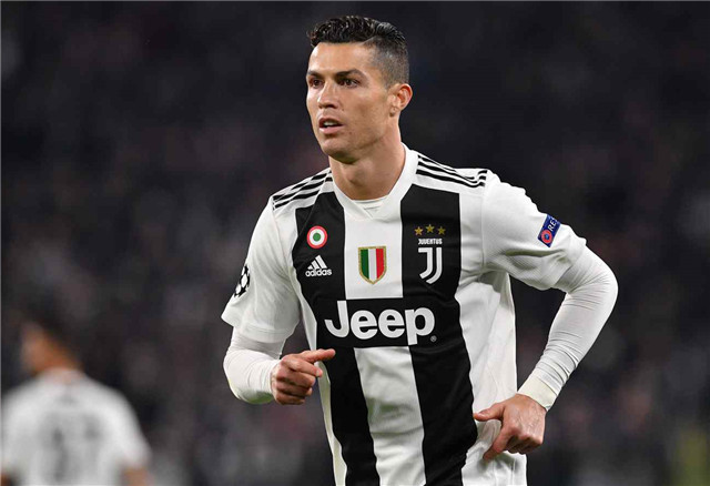 伤愈之路坎坷，武磊本赛季出场6次贡献1球1助攻（复出波折不断，武磊本季6场贡献1球1助）