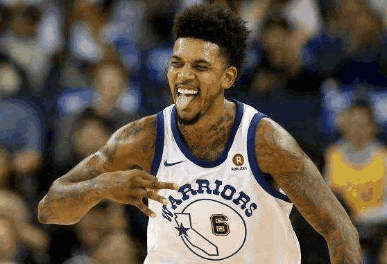 VAR音频曝光！巴萨点球判罚引争议，手球判罚背后有何真相？（VAR通话曝光：巴萨点球惹争议，手球判定的真相是什么？）