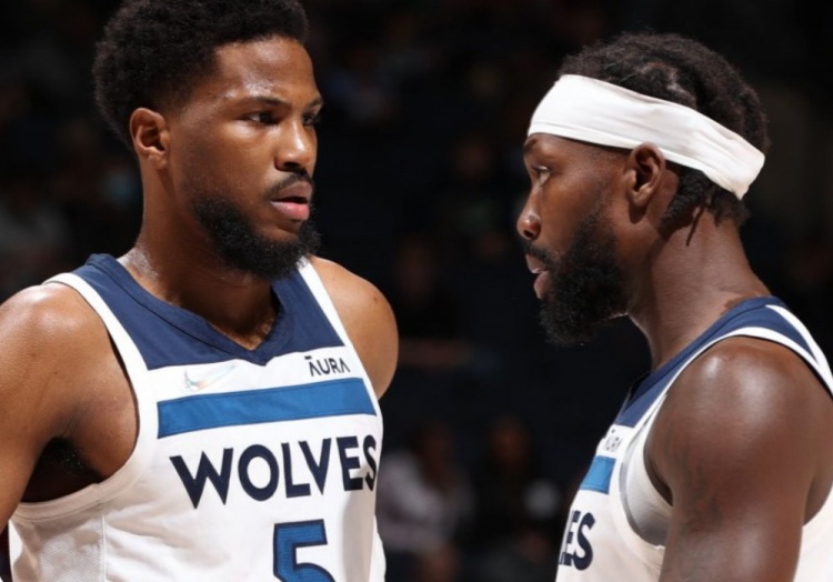 皮尔斯：我当年在快船的退役赛季，他们本来也准备交易我（皮尔斯：效力快船的最后一个赛季，球队原本也计划交易我）