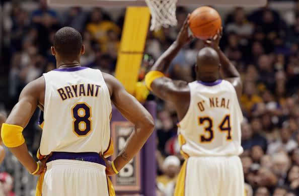 4-1大胜后的双面红魔：一场狂胜，暴露曼联争四的期望与脆弱！（4-1大捷下的红魔双面：酣胜难掩曼联争四野望与软肋）