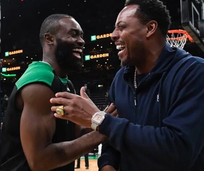 记者：浙江队国外集训地点倾向于卡塔尔或泰国，仍在推进引援（记者称浙江队海外集训或定于卡塔尔或泰国，引援工作持续推进）