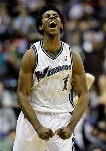 杨瀚森五项数据挂零，格兰特19罚35+4+4，开拓者送残阵雄鹿5连败（开拓者送残阵雄鹿五连败：格兰特19罚砍35+4+4，杨瀚森五项数据为零）