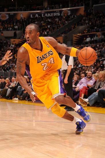 土耳其足协公布对102名涉赌球员处罚结果，其中5人被禁赛1年（土耳其足协通报：102名涉赌球员被处罚，5人禁赛一年）