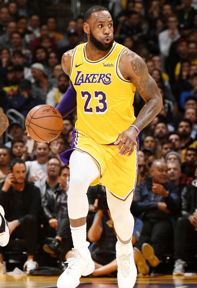 东体：海牛将获500万保级奖，其他支持资金与股改未到位（东体：海牛保级奖或达500万，其余扶持资金与股改仍未落地）