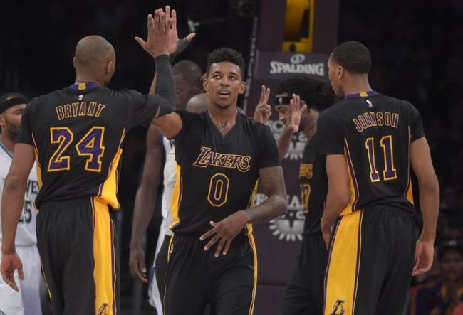 芬奇谈启用海兰德：他一直很有耐心，并在训练中表现出色（芬奇解释启用海兰德原因：他保持耐心且训练表现优异）