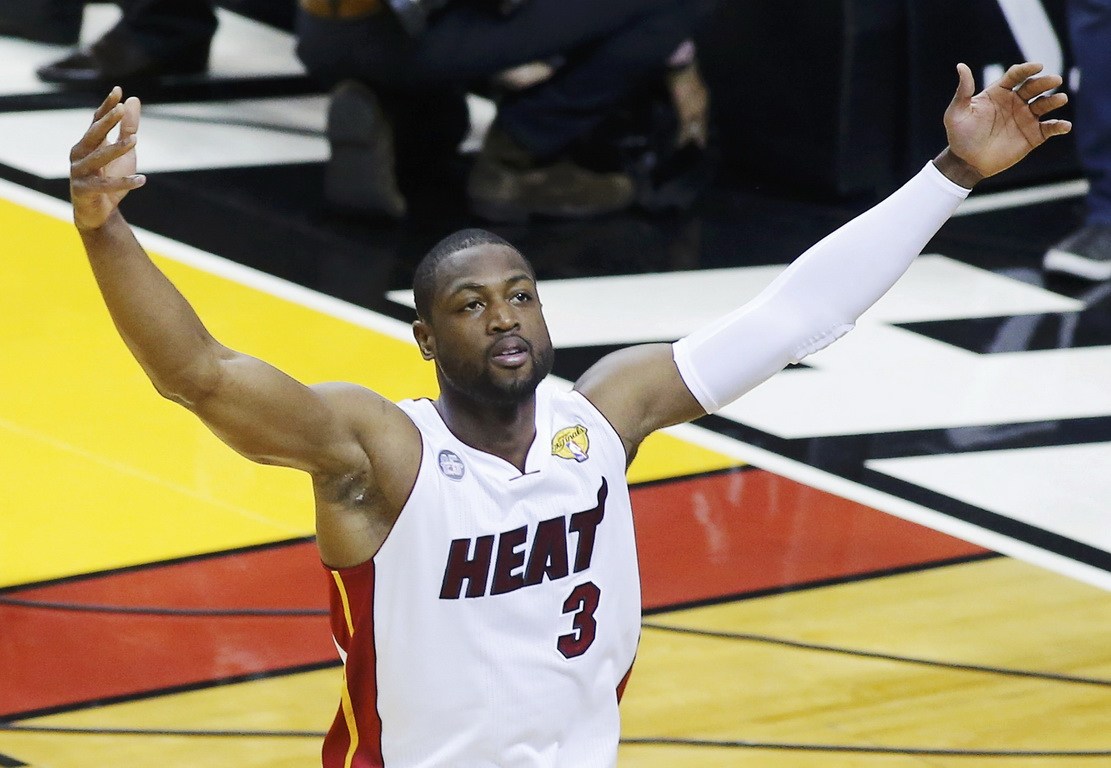 记者：西蒙尼非常欣赏莱万，马竞可能在赛季结束与其签约（记者称西蒙尼青睐莱万，马竞或于赛季末与其签约）