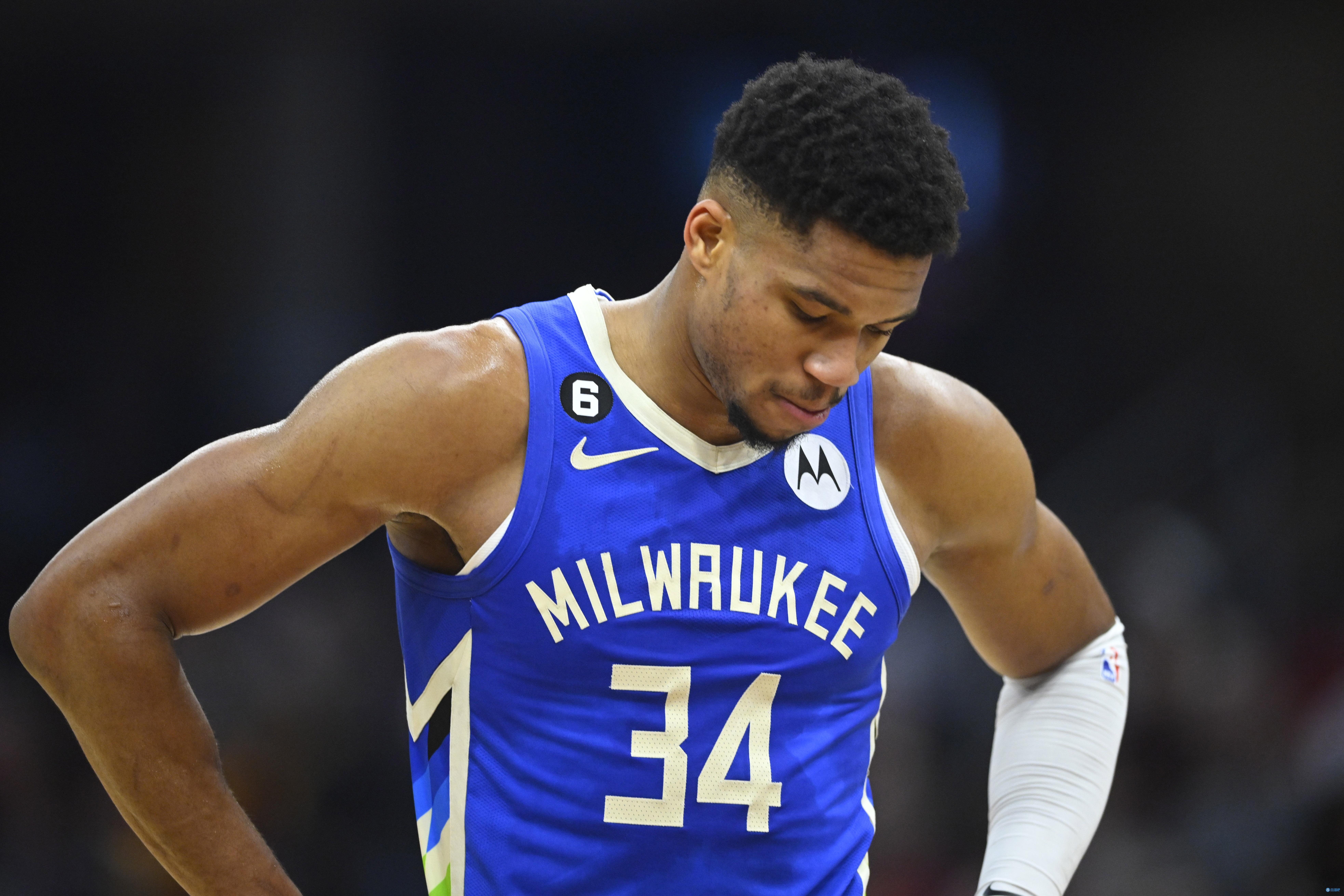 尽力了！江苏外援贾尔斯13中9空砍23分8板3帽（无奈败北！江苏外援贾尔斯13投9中砍下23分8篮板3盖帽仍难救主）