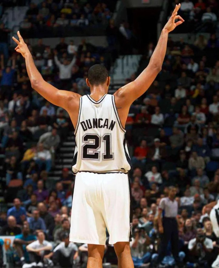 韩鹏：瓦科在我们心里已是最佳射手，希望明年能给他争回来（韩鹏：瓦科在我们心目中已是最佳射手，盼明年为他争回头衔）