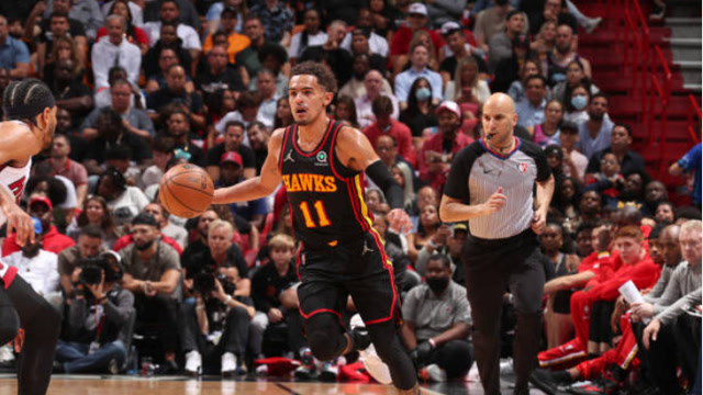 每体：法兰克福球迷有1000人无门票想混进场，被安保当时驱离（每体：约千名法兰克福无票球迷欲闯入球场，遭安保现场驱散）