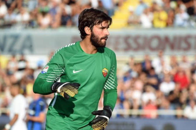 状态低迷！快船半场12次失误&三分16中5（快船半场状态堪忧：12次失误、三分球16投仅5中）